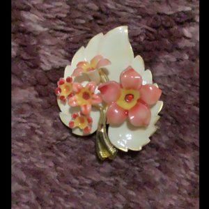 Vintage Germany Goldtone Brooch